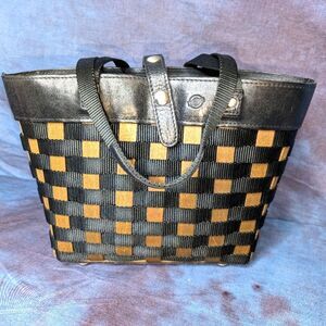 Longaberger basket/Leather purse, great condition!